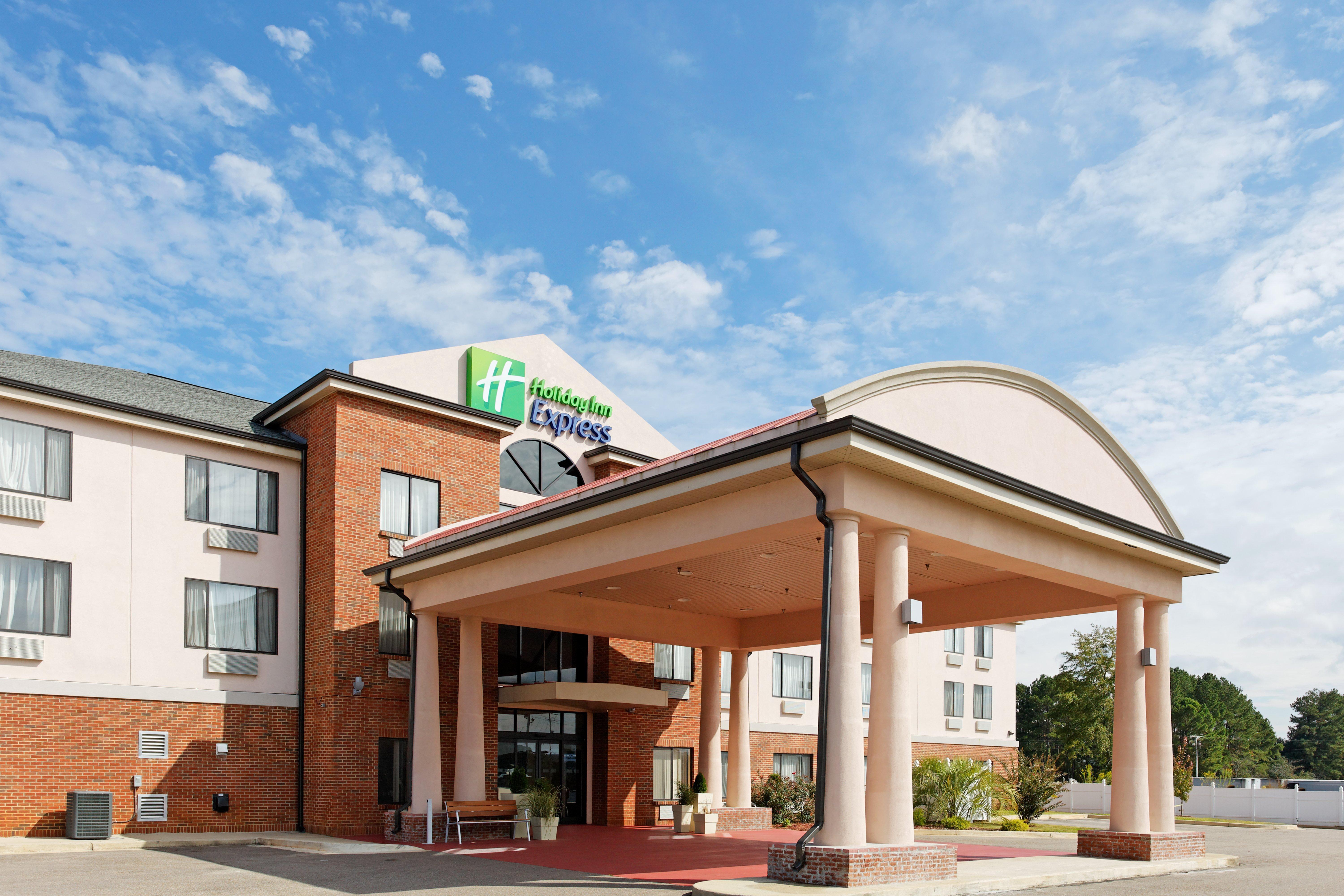 Holiday Inn Express & Suites Sylacauga Exterior foto